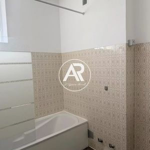 Property in Musicians Quarter