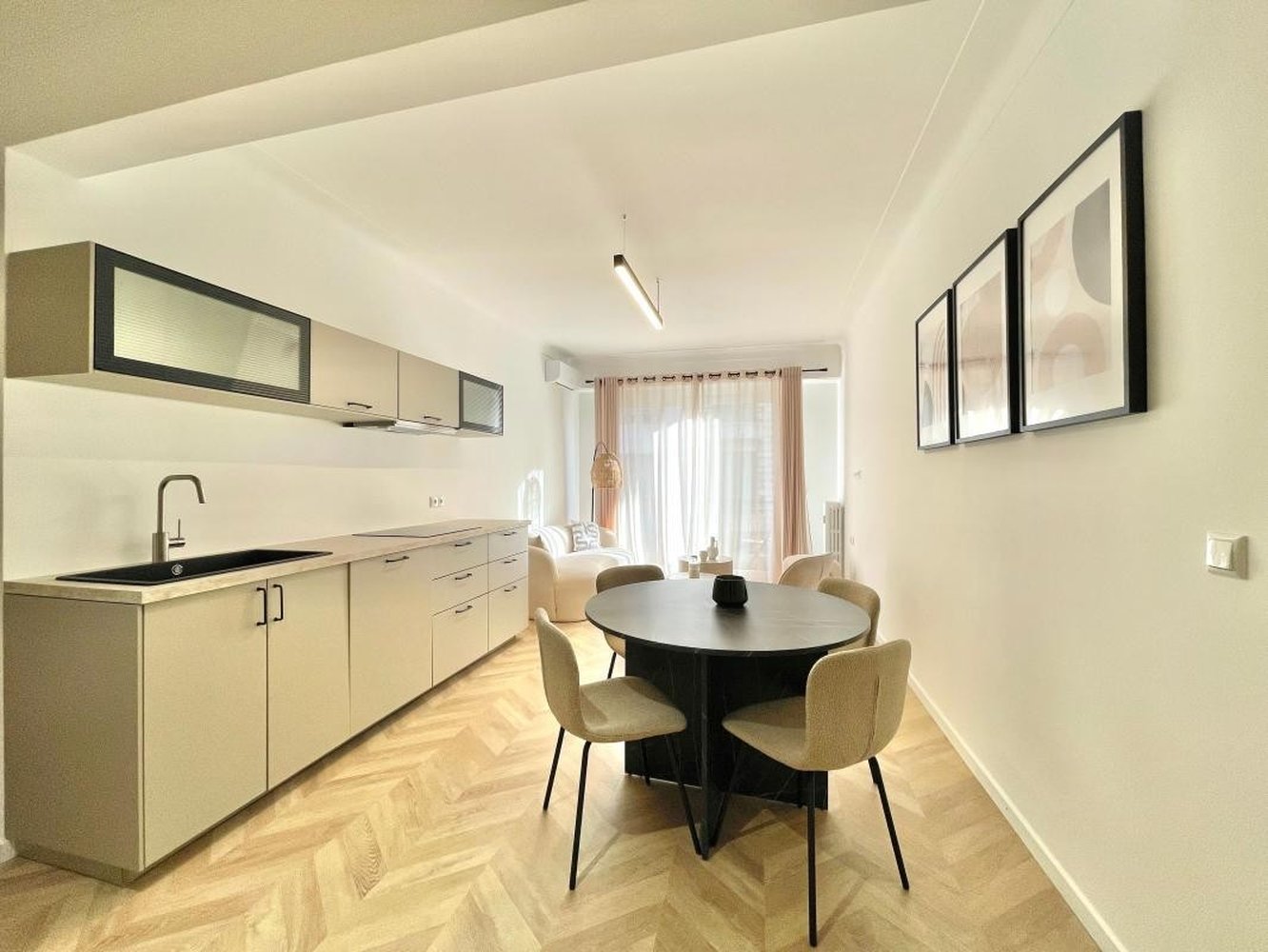 Property photo in Musicians Quarter