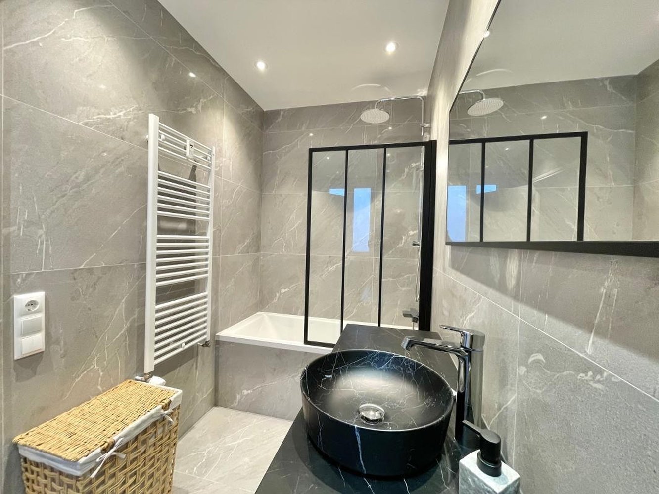 Property photo in Musicians Quarter