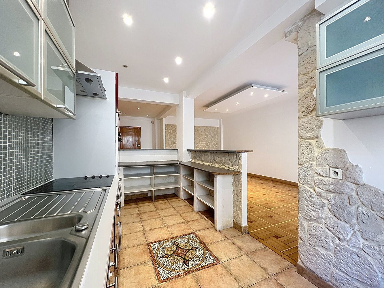 Property photo in Musicians Quarter