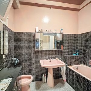 Property in Musicians Quarter