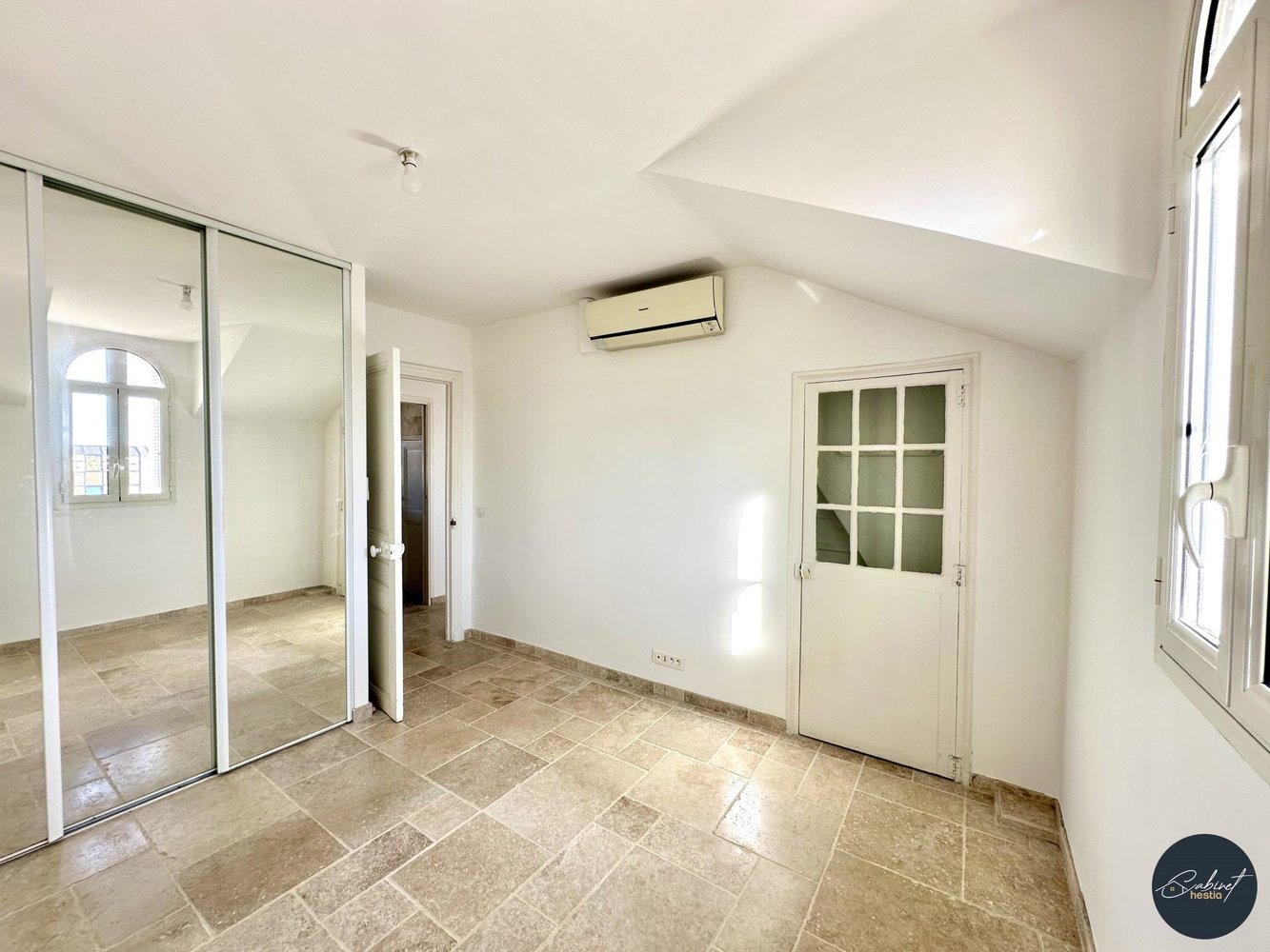 Property photo in Musicians Quarter