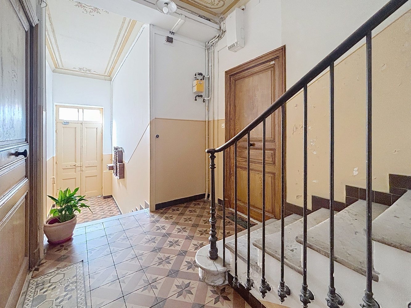 Property photo in Musicians Quarter