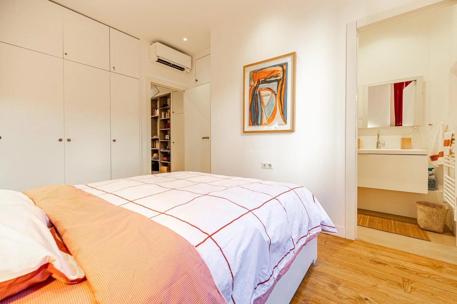 Property photo in Port