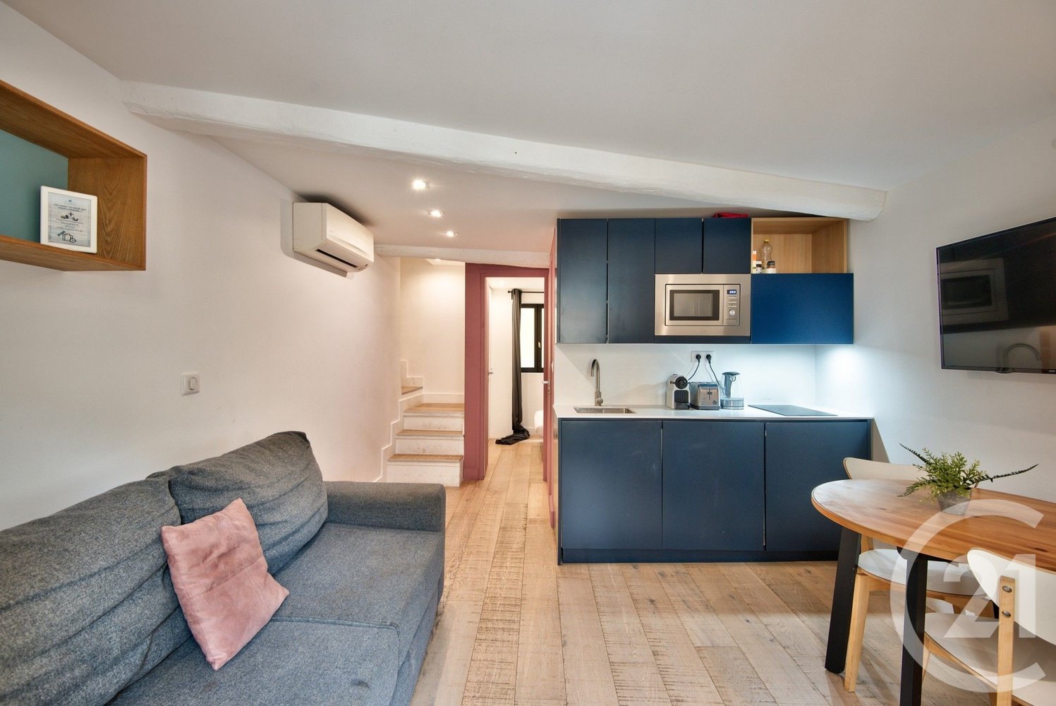 Property photo in Port