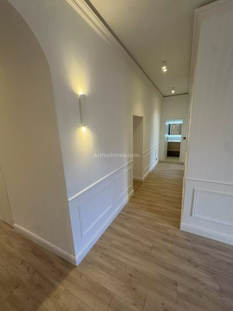 Property photo in Port