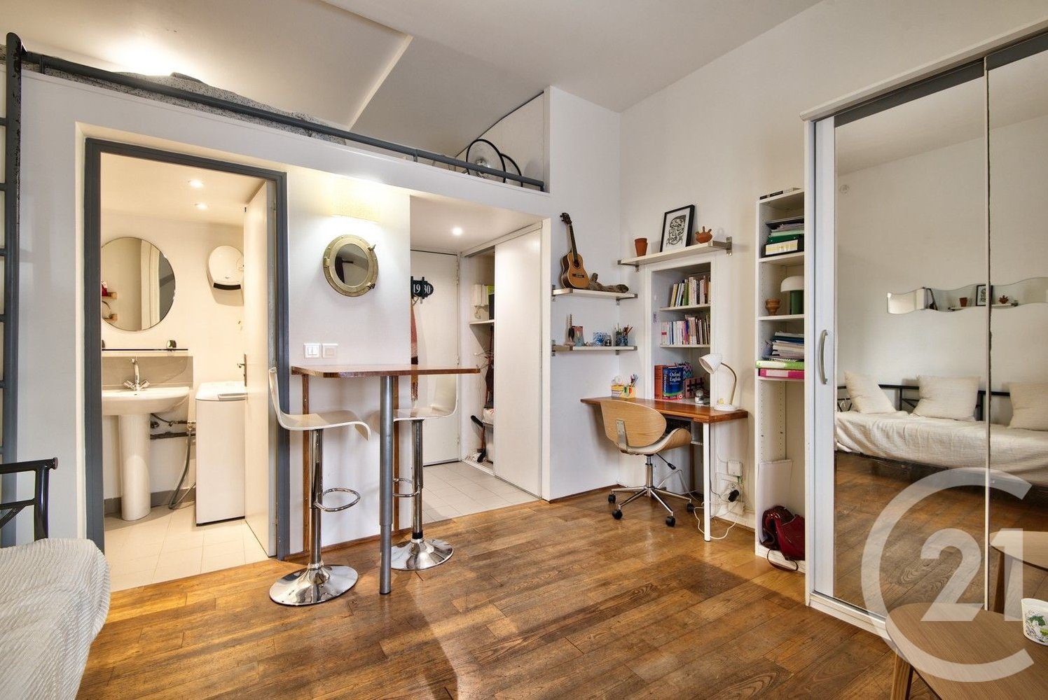 Property photo in Port