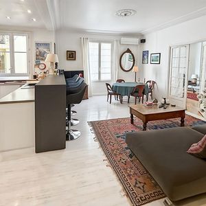 Property in Carre d'Argent