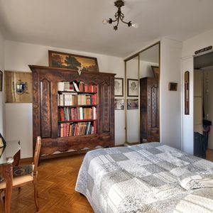 Property in Carre d'Argent