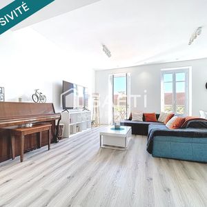 Property in Carre d'Argent