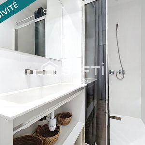 Property in Carre d'Argent