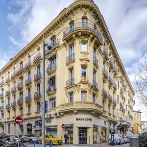 Property in Carre d'Argent