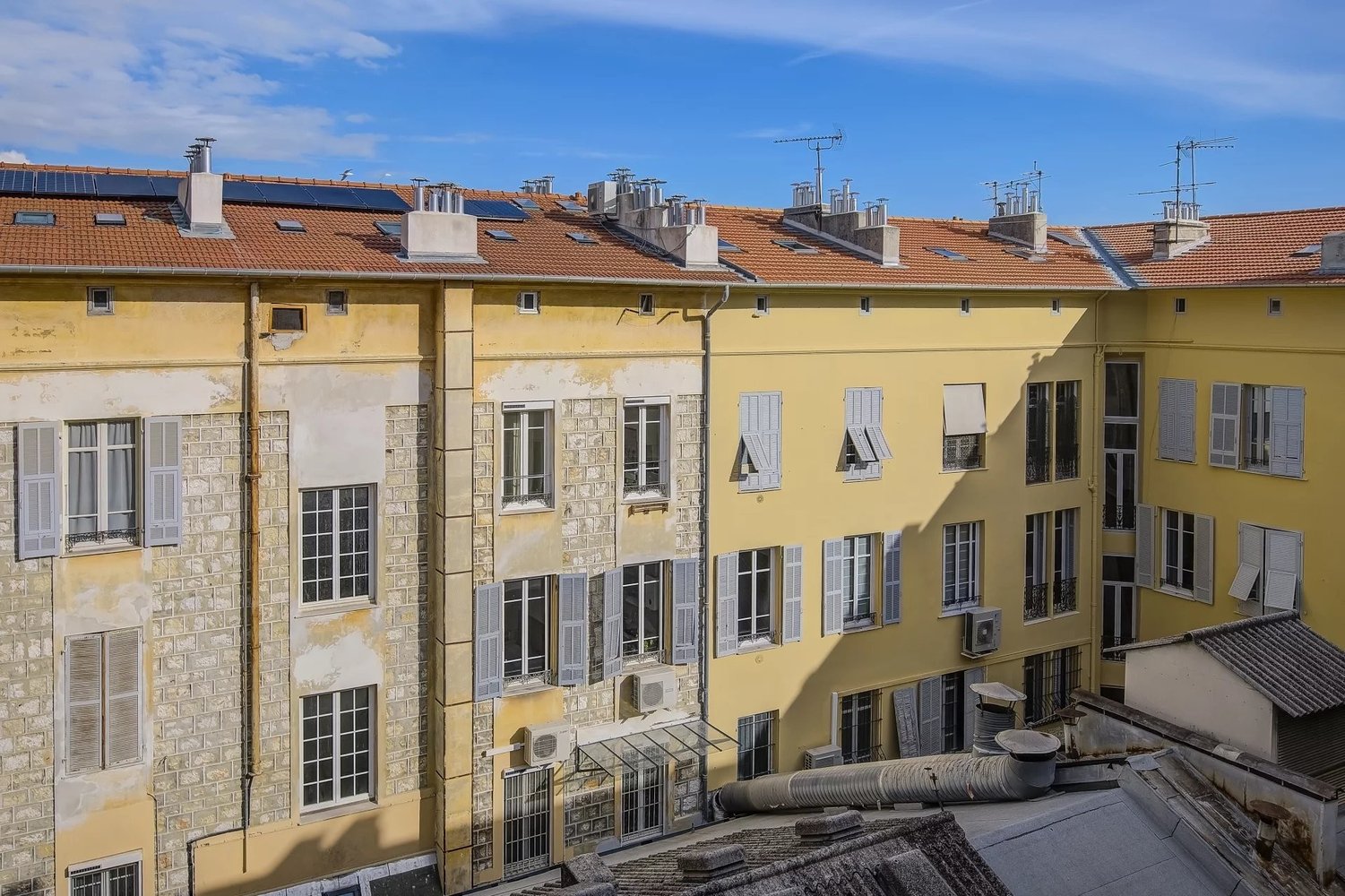 Property photo in Carre d'Argent