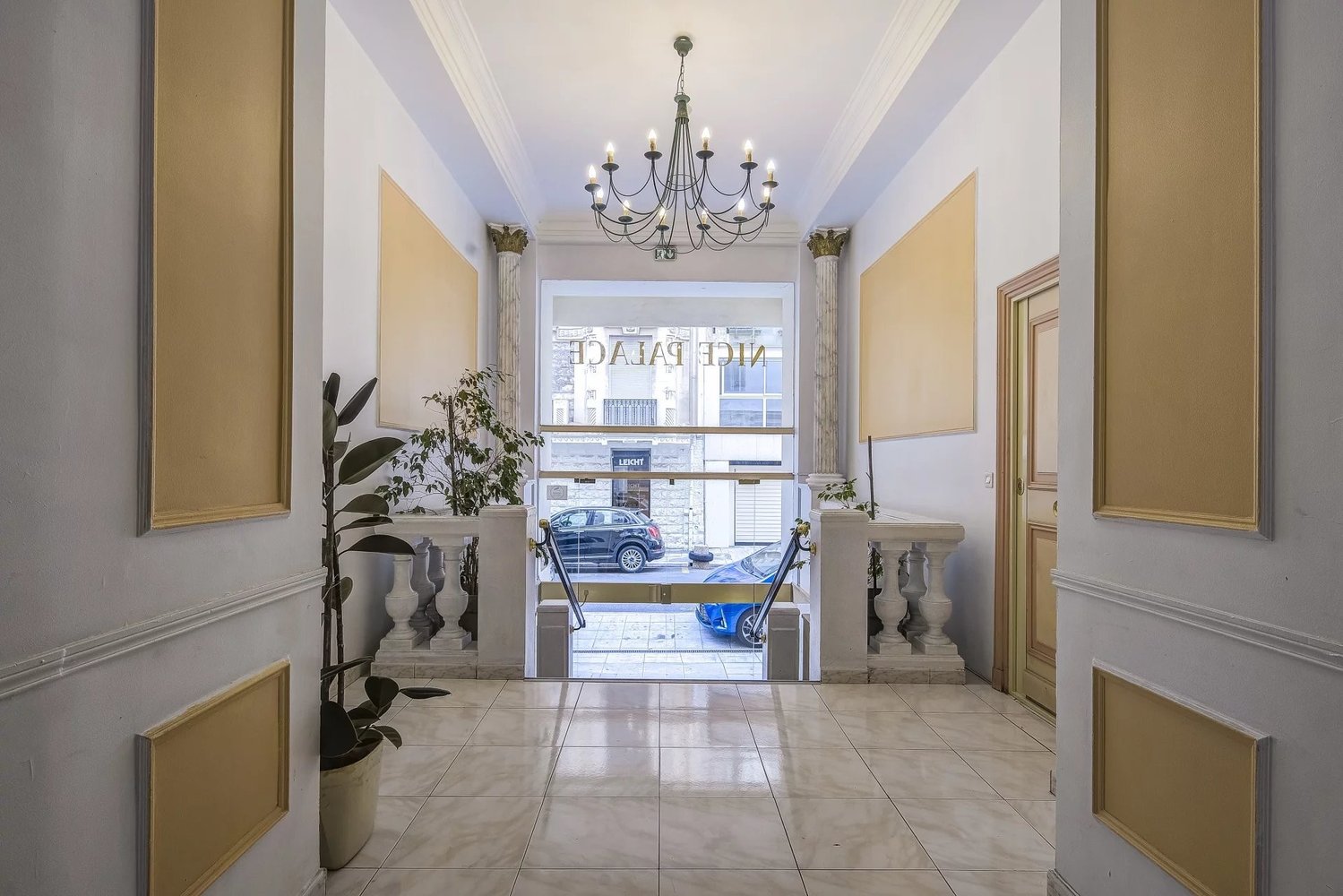 Property photo in Carre d'Argent