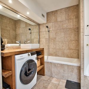 Property in Carre d'Argent