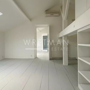 Property in Carre d'Argent