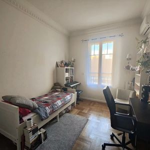 Property in Carre d'Argent