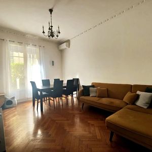 Property in Carre d'Argent