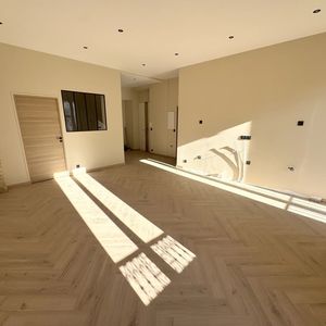 Property in Carre d'Argent