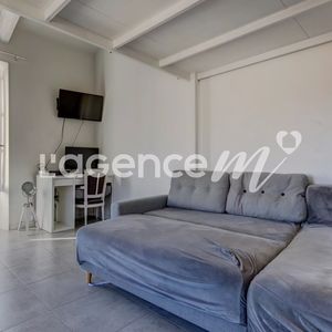 Property in Carre d'Argent