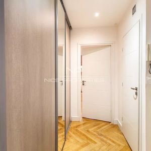 Property in Carre d'Or