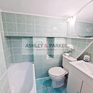 Property in Carre d'Or