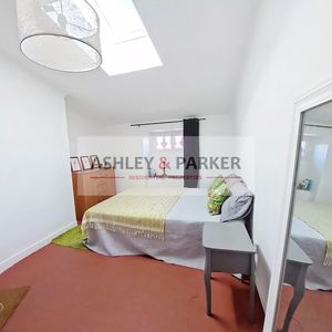 Property in Carre d'Or