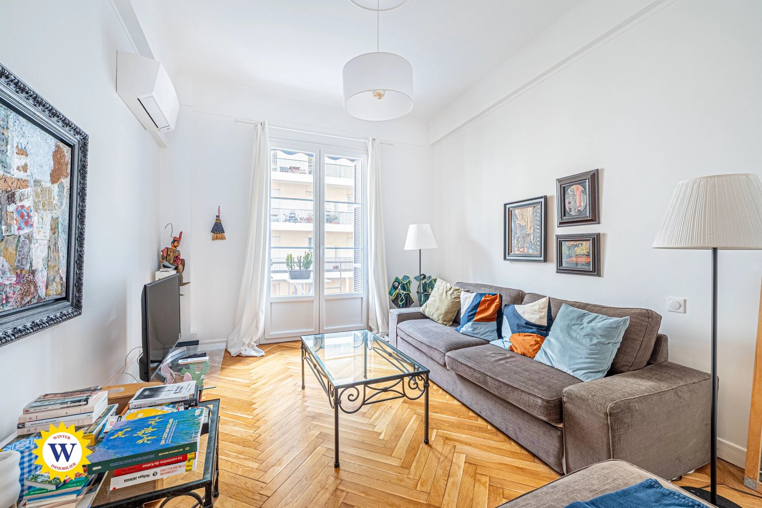 Property photo in Carre d'Or