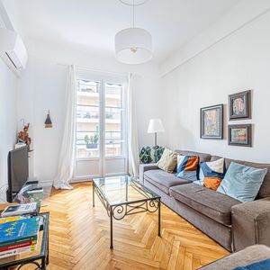 Property in Carre d'Or