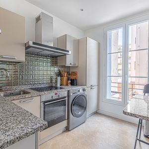 Property in Carre d'Or