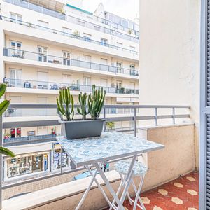 Property in Carre d'Or