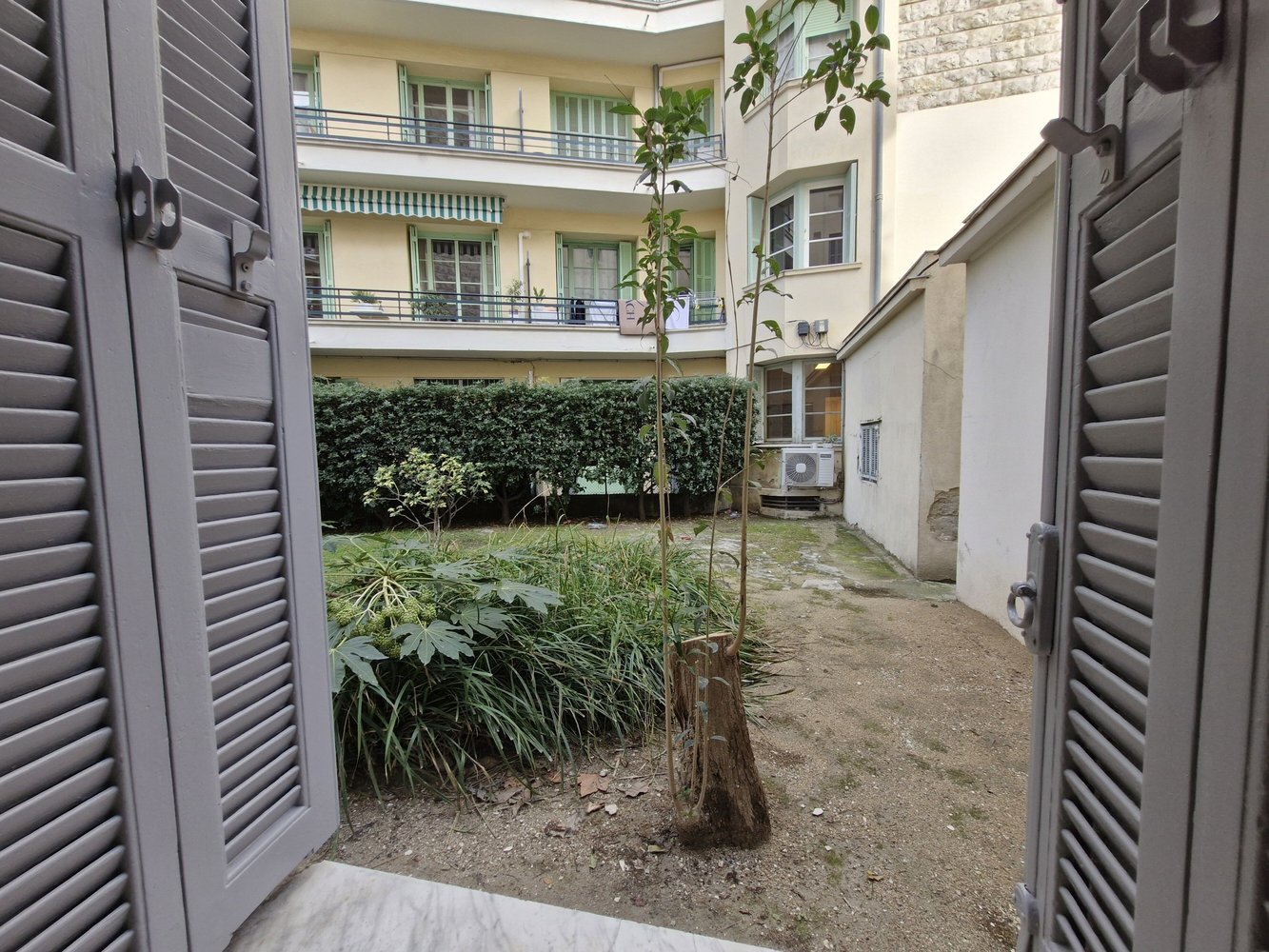 Property photo in Carre d'Or
