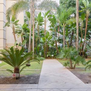 Property in Carre d'Or