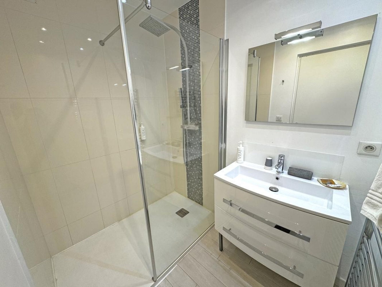 Property photo in Carre d'Or