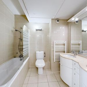 Property in Carre d'Or