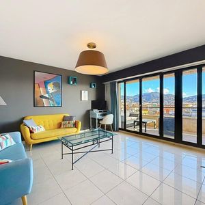 Property in Carre d'Or