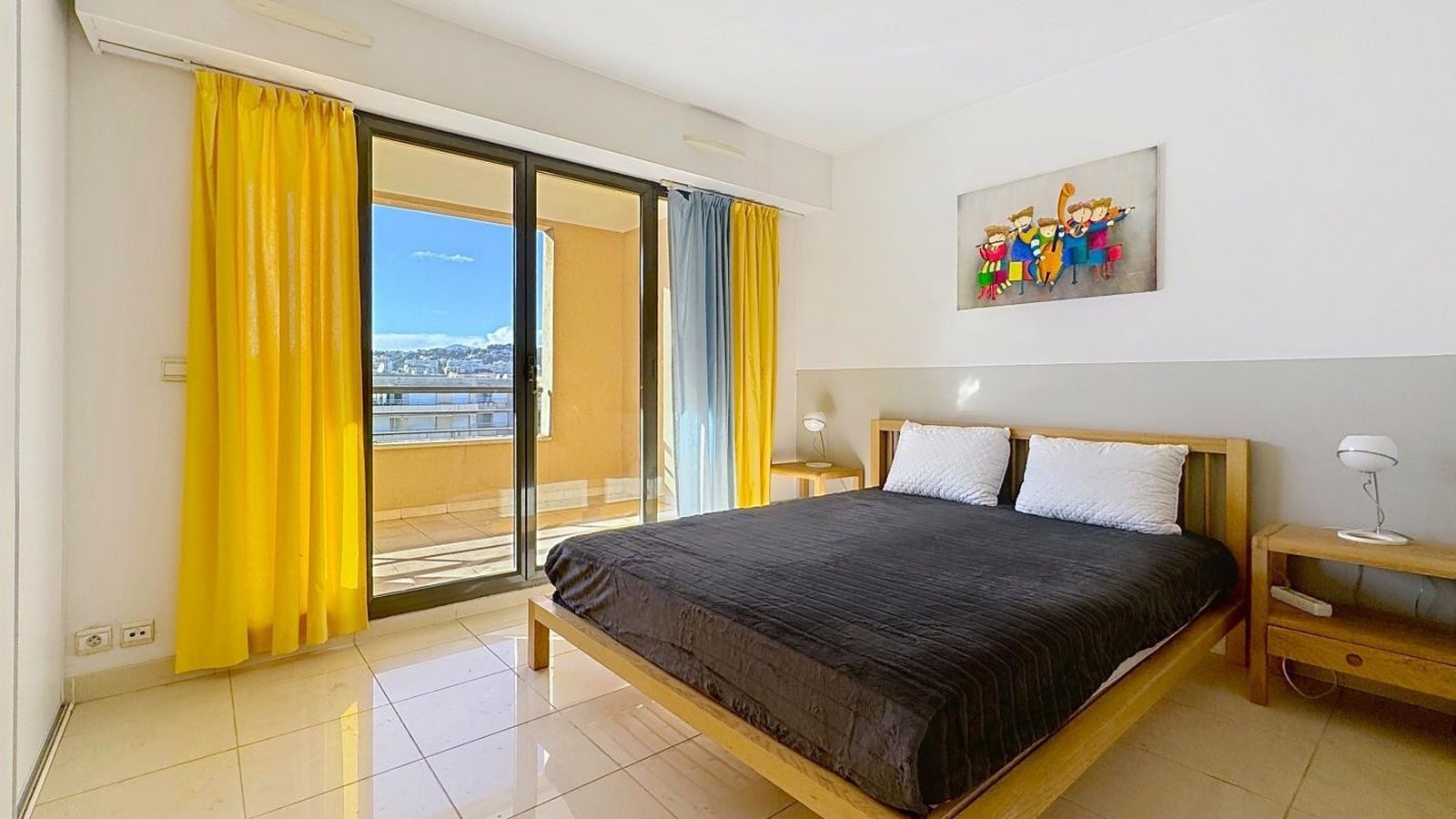 Property photo in Carre d'Or