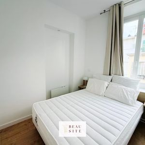 Property in Carre d'Or