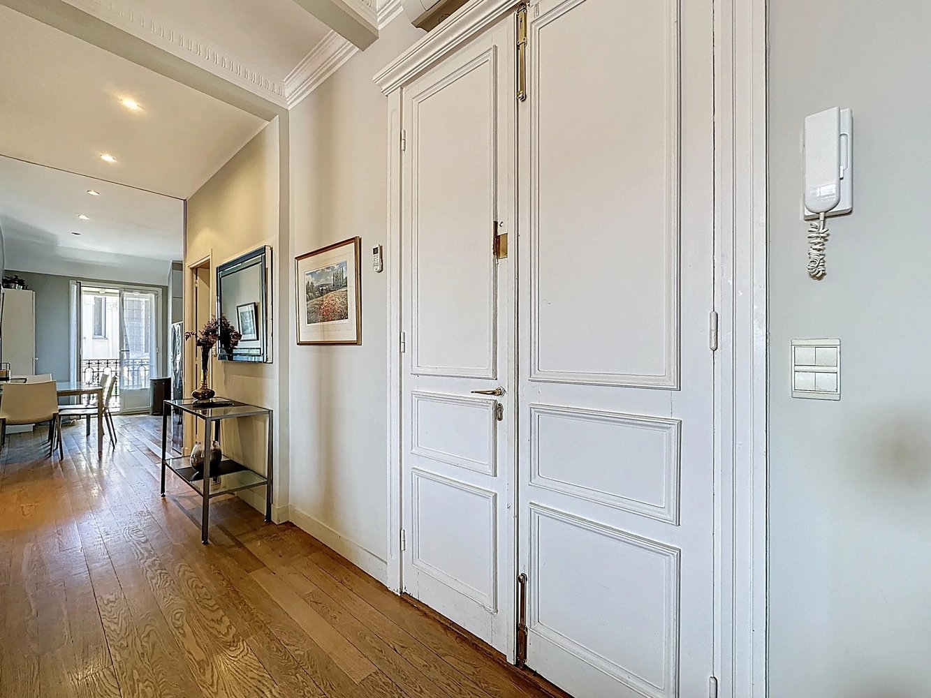 Property photo in Carre d'Or