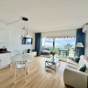 Property in Carre d'Or