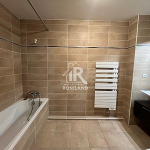 Property in Carre d'Or