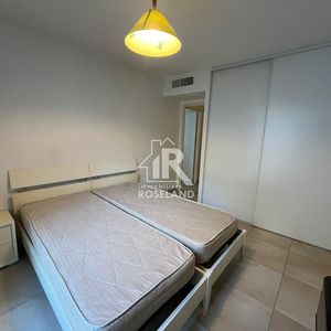 Property in Carre d'Or