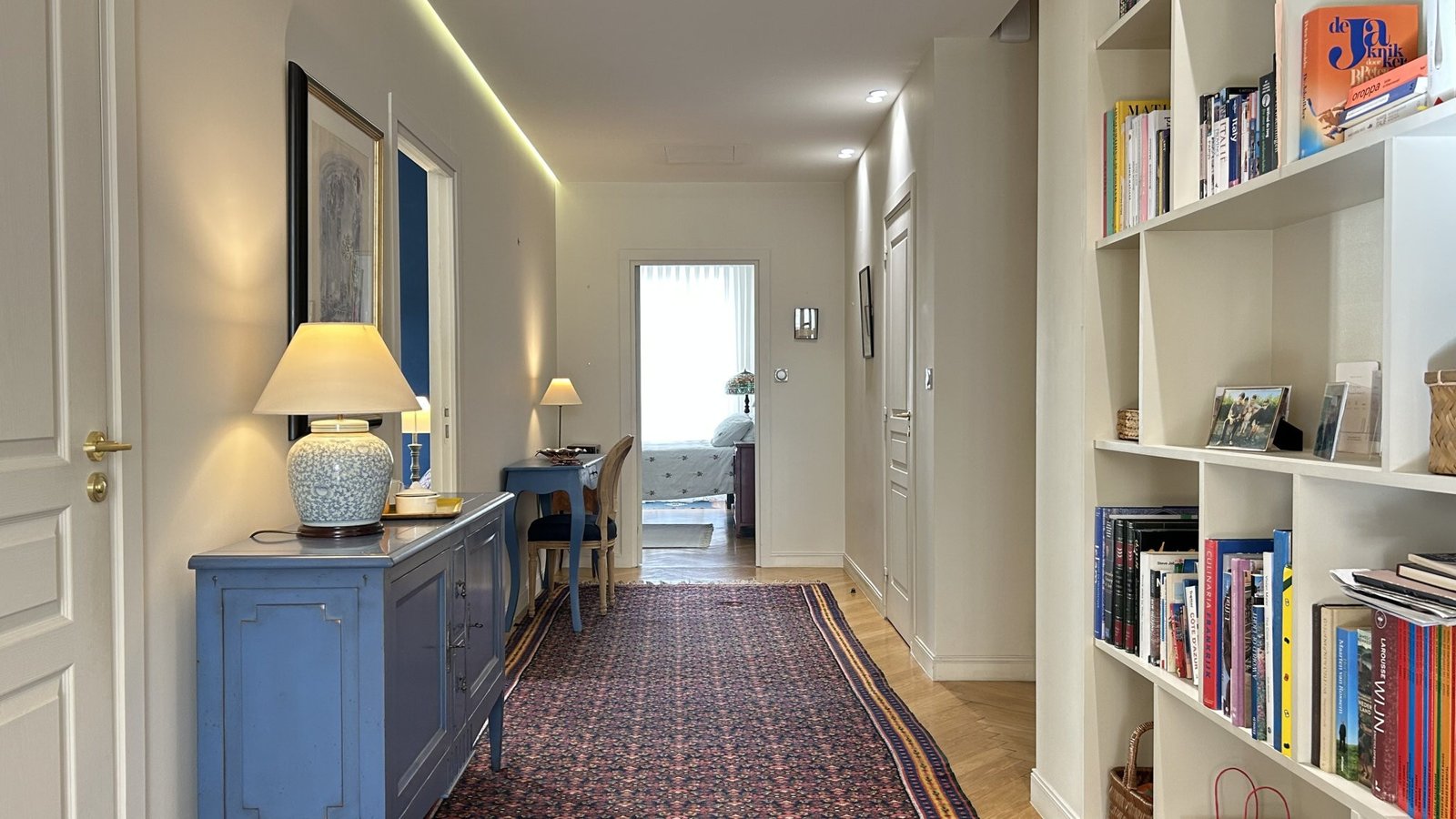 Property photo in Carre d'Or