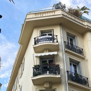 Property in Carre d'Or