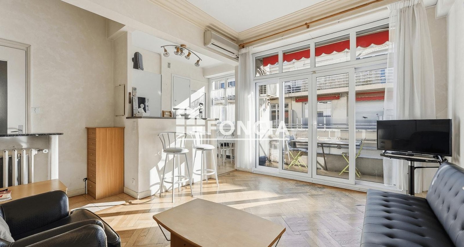 Property photo in Carre d'Or