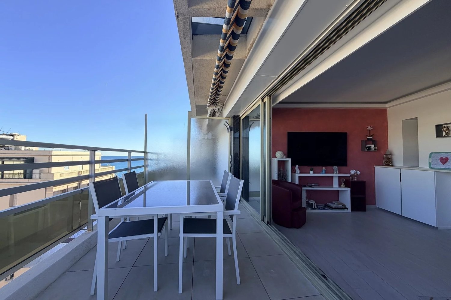 Property photo in Carre d'Or