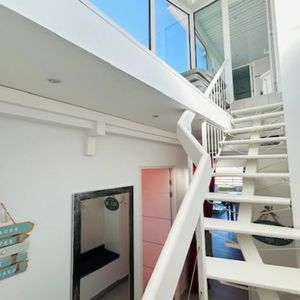 Property in Carre d'Or