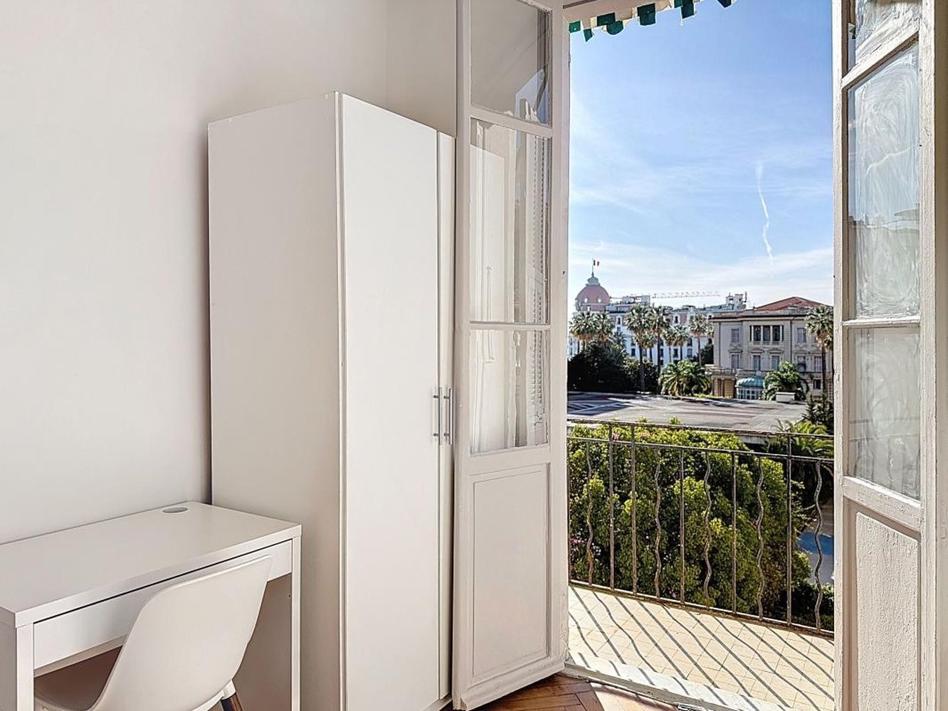 Property photo in Carre d'Or