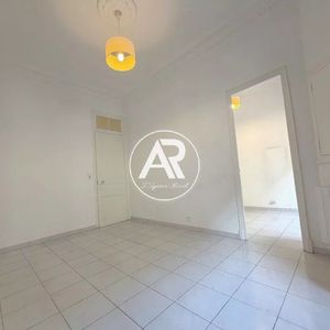 Property in Carre d'Or