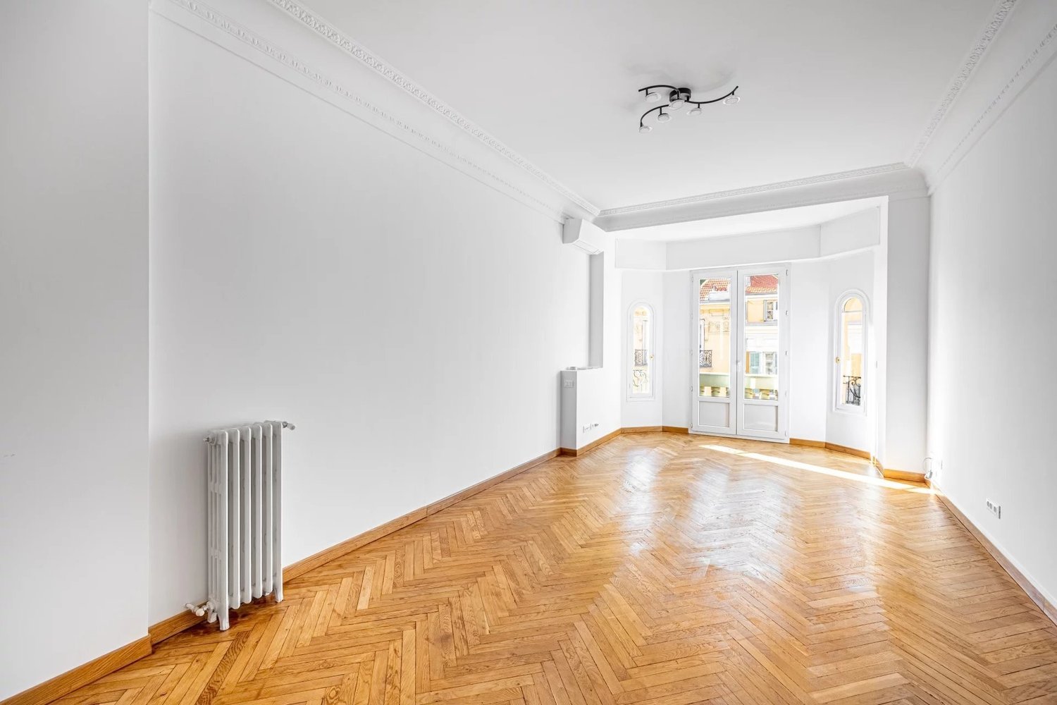 Property photo in Carre d'Or